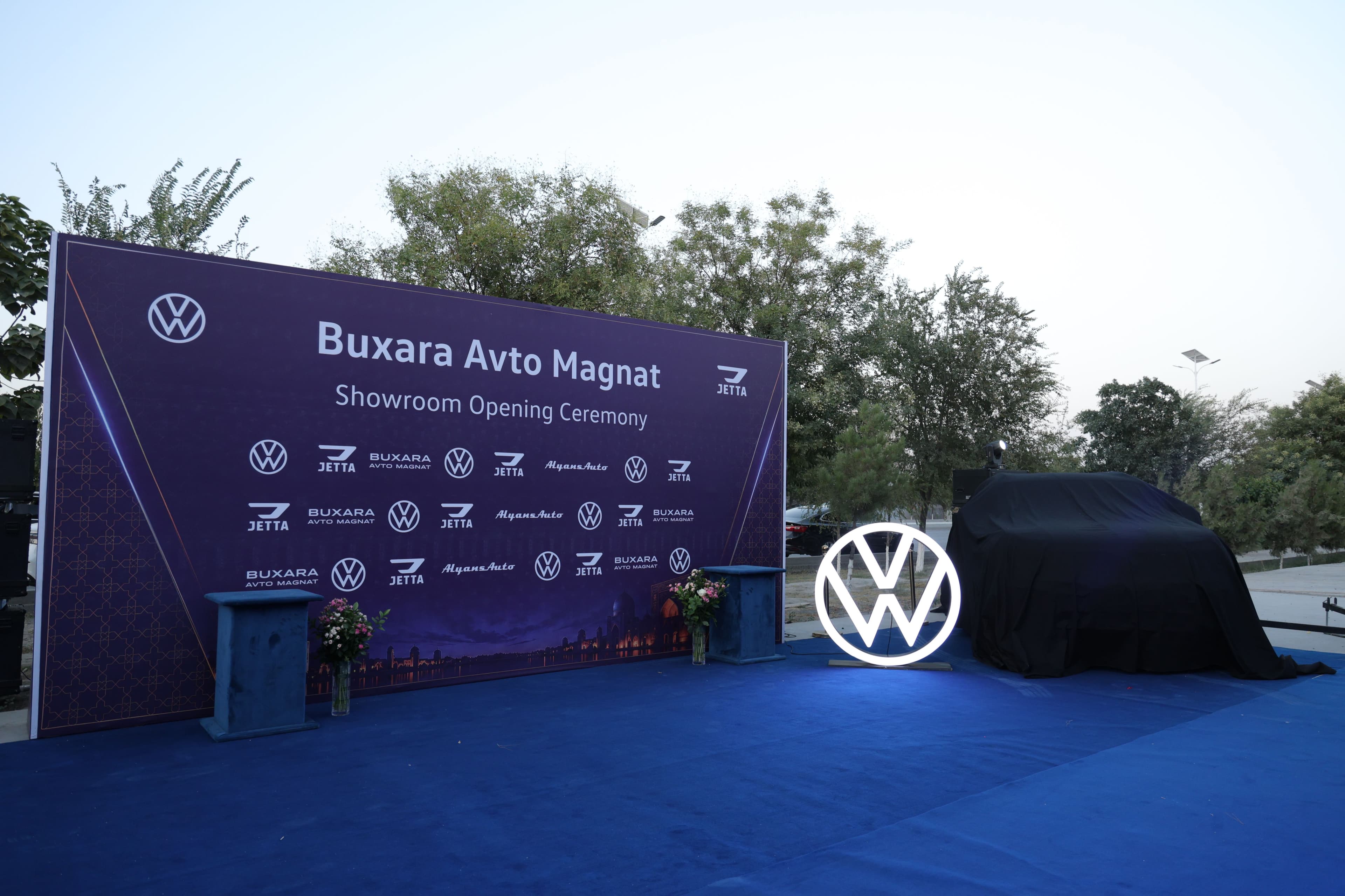 Volkswagen и JETTA расширяют региональное присутствие: новый дилерский центр открыт в Бухаре